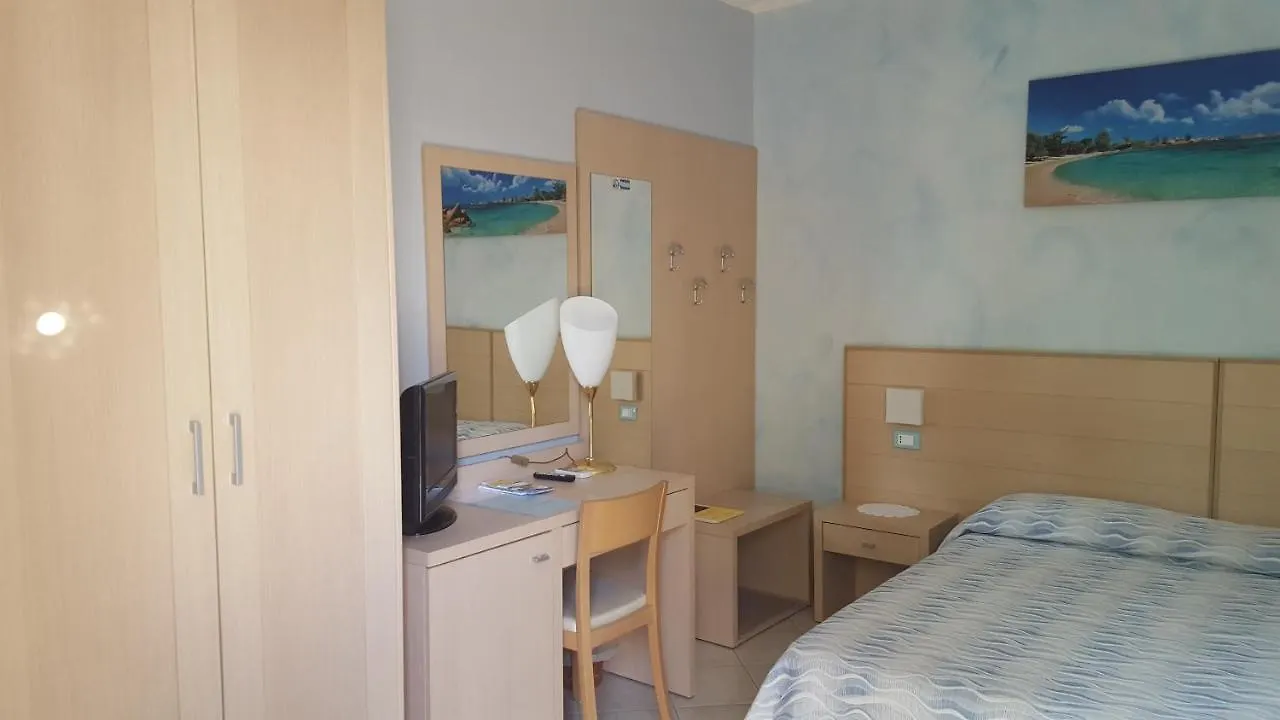 B&B Ensileva Beach Porto Garibaldi Bed & Breakfast